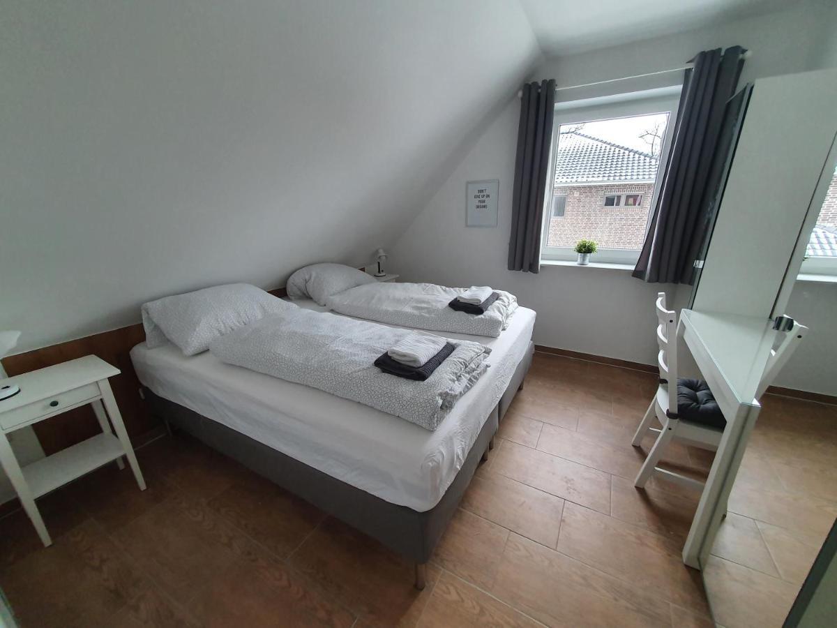 Appartement Haus Taybeerweg à Aurich Extérieur photo